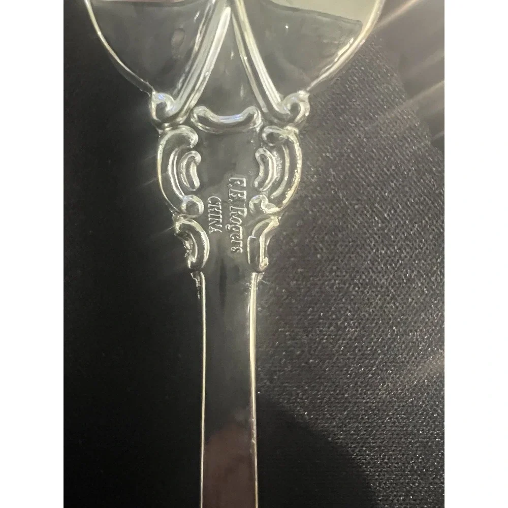 F.B. Rogers Dean Rose Flatware Set 20 Pc 4 Five-Piece Settings Stainless W/Tray